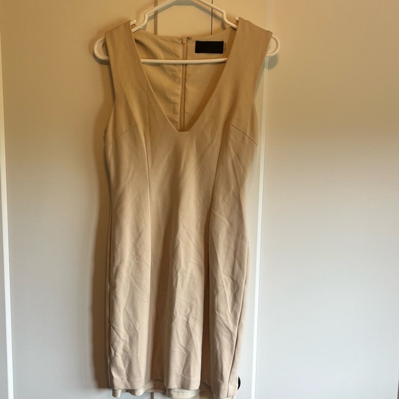 Blaque Label Plunging Neckline Mini Dress BLAQUE LABEL Size S Color- Sand - Picture 3 of 4
